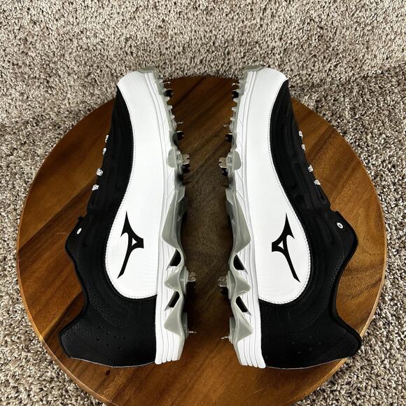 Size 15 - Mizuno Men's Black 9-Spike Baseball Ambition 2 Mid Metal Cleats - Picture 8 of 12